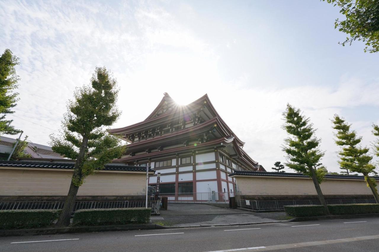Guest House Kadoyasu Kanazawa Exterior foto